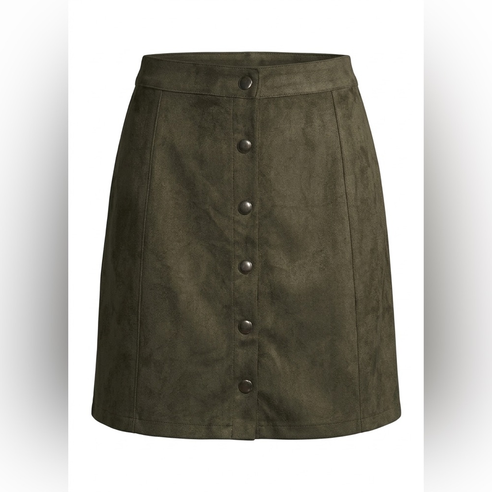 Project Unknown "Sofie" Olive Faux Suede Snap Front Mini Skirt Size M (NWOT)